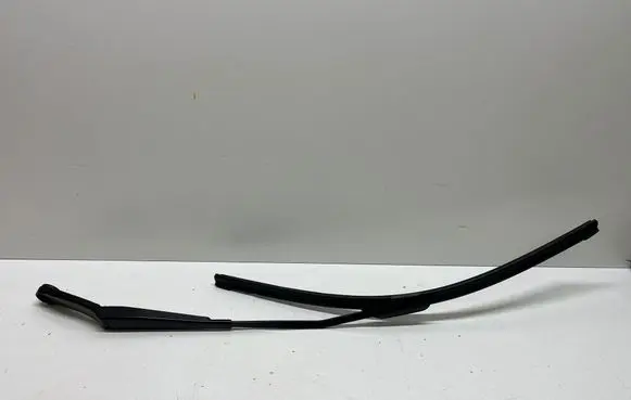 Cupra Terramar Windshield/front glass wiper blade 83H955407