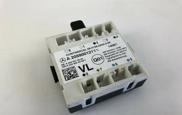 Mercedes-Benz C AMG W205 Other control units/modules A2059001211 H1132