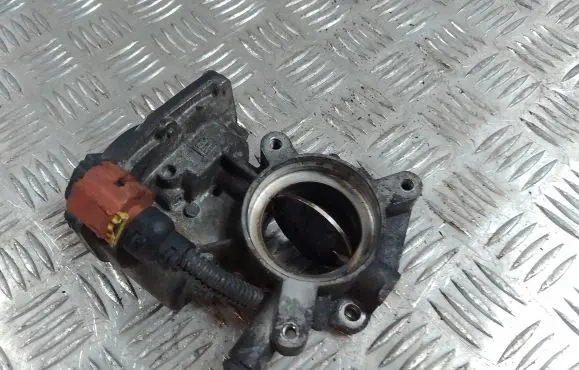 Opel Insignia A Throttle valve