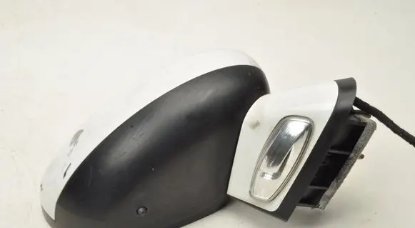 Citroen C4 II Front door electric wing mirror 