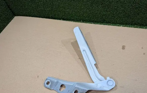 Volkswagen Crafter Engine bonnet/hood hinges 7C0823301B