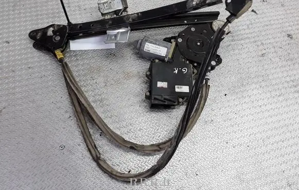 Seat Alhambra (Mk1) Rear door window regulator with motor 7M3839401