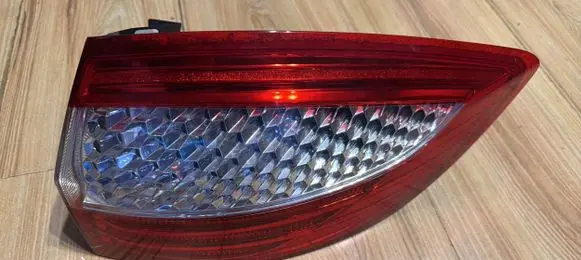 Ford Mondeo MK IV Rear/tail lights 7s7113404b