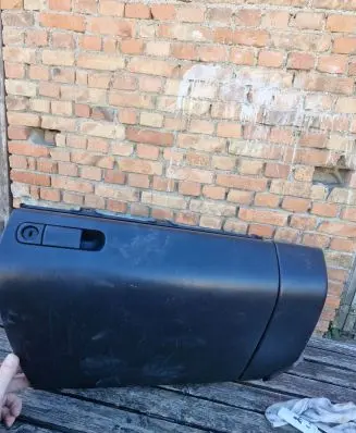Mazda 3 I Glove box set 