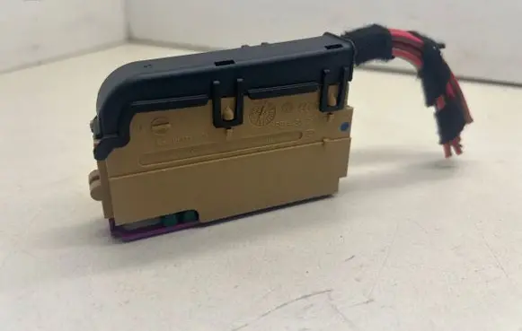 Porsche Macan (95B) Fuse module 8K0941824A
