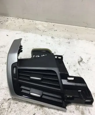 BMW X6 F16 Dashboard side air vent grill/cover trim 9252649