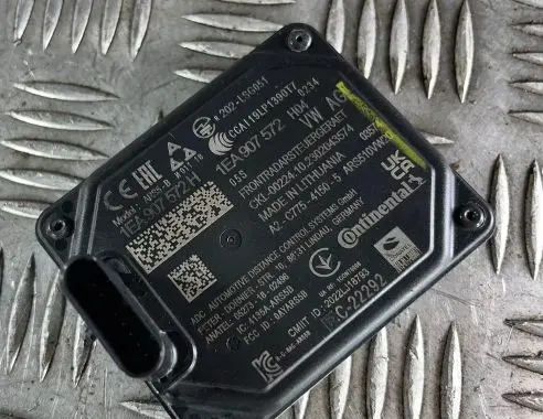 Distronic sensor radar