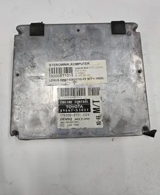 Lexus IS 200-300 Engine control unit/module 8966153031 1753003771