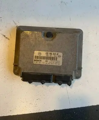 Volkswagen Sharan Engine control unit/module 038906018AP