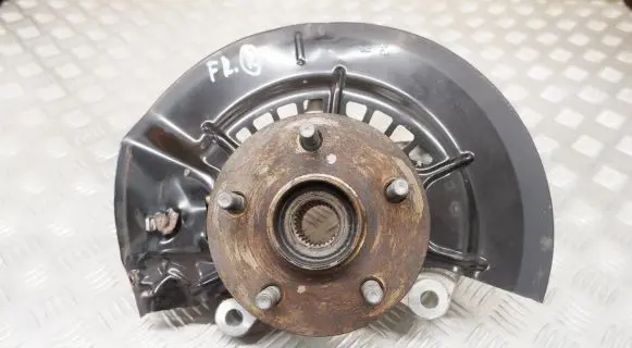 Toyota Highlander XU70 Front wheel hub 435500E020 432010E010