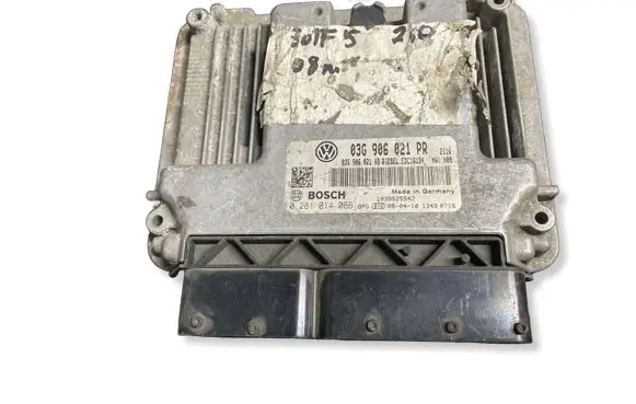 Volkswagen Golf V Engine control unit/module 03G906021AB