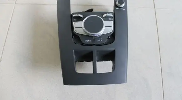 Audi A3 S3 8V Head unit multimedia control 8V0919614H