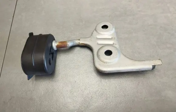 Muffler mount bracket/holder