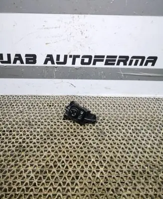 Nissan Qashqai Wing mirror switch 255704EA1B