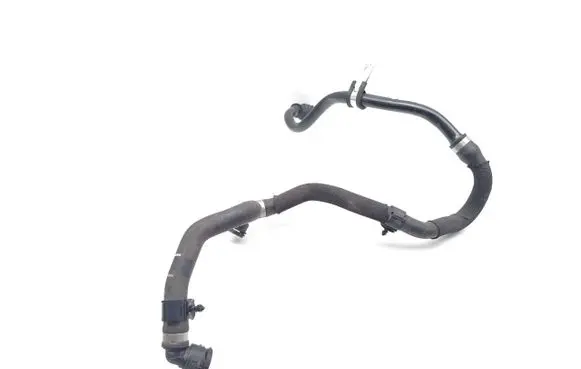 BMW i8 Engine coolant pipe/hose 7640847 8607955