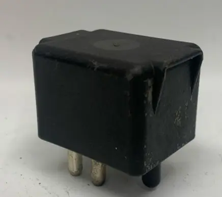 Mercedes-Benz E W124 Other relay 2015400350 A20154003450