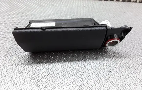 Volkswagen Touran I Car ashtray