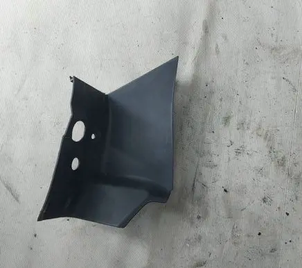 Ford Kuga I Rear/tail light trim molding 8V4113N553A D2L4A