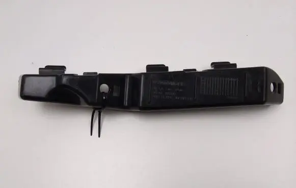 KIA Ceed Front bumper mounting bracket 865181H500