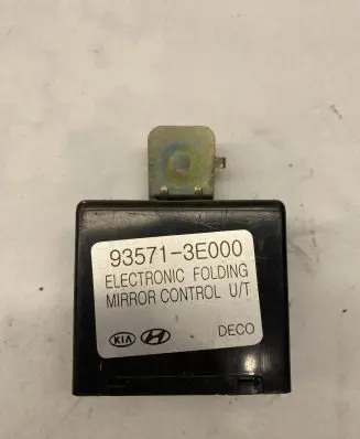KIA Sorento Other devices 935713E000