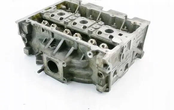 Skoda Fabia Mk3 (NJ) Engine head 04C103404F