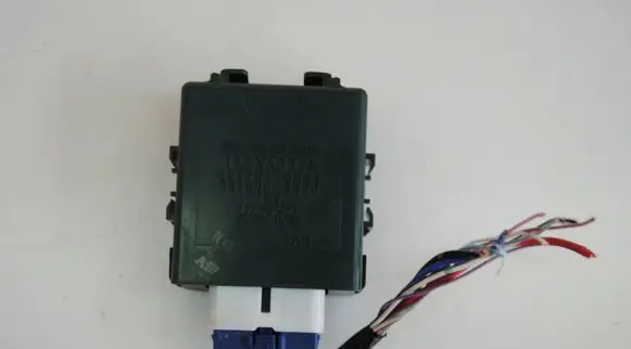 Lexus RX 330 - 350 - 400H Other devices 8597048020