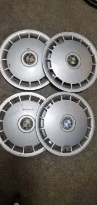 BMW 5 E34 R14 wheel hub/cap/trim 36131179170