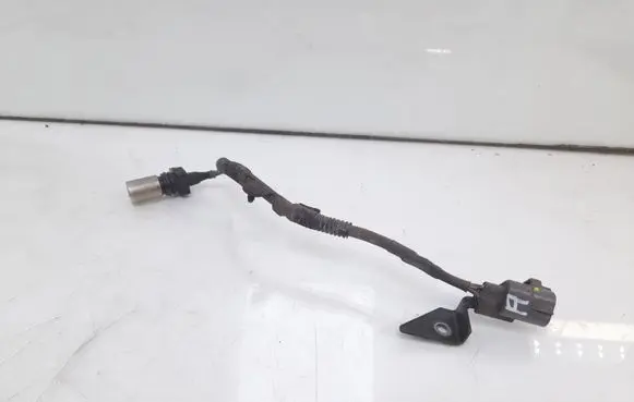 Toyota Avensis T250 Crankshaft position sensor 9091905069 0296001471
