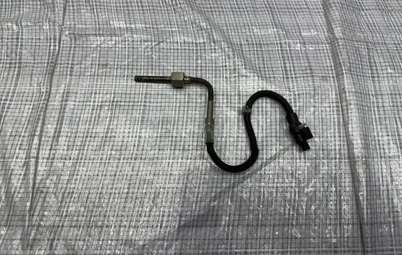 Mercedes-Benz X-class W470 Exhaust gas temperature sensor A0009051905