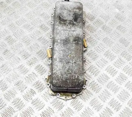 Engine oil radiator