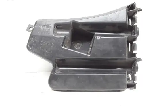 Volvo V60 Front bumper mounting bracket 30796626
