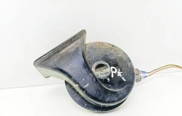 Audi A4 S4 B5 8D Horn signal 0092018