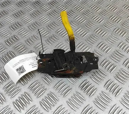 Engine bonnet/hood lock/catch