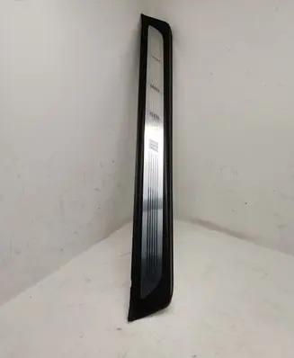 BMW 6 F12 F13 Front sill trim cover 8051706