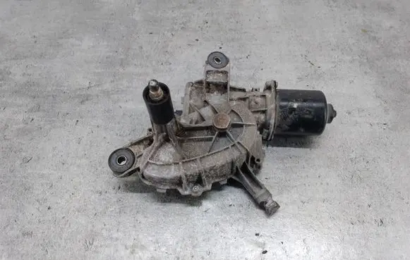 Front wiper linkage