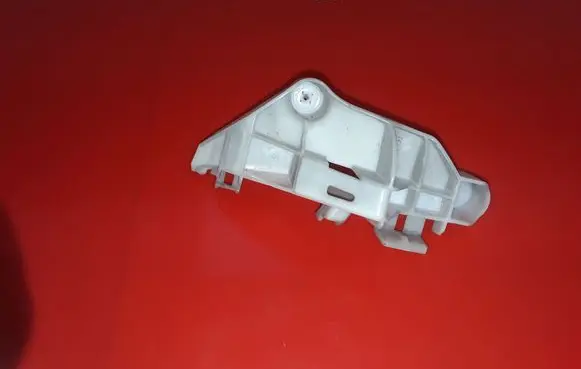 Toyota Verso-S Rear bumper mounting bracket 5256252050