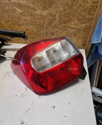 Subaru XV Rear/tail lights 84201FJ050 23071316510 L37MMF13U9N