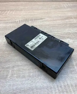 BMW 5 E60 E61 Central body control module 9118730