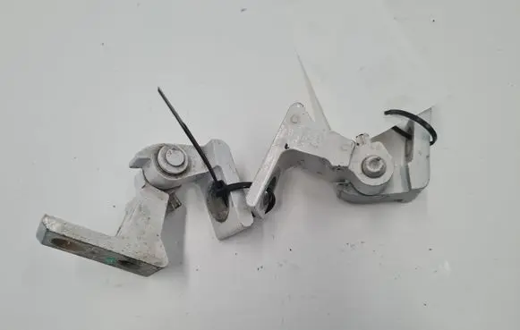 Volkswagen Tiguan Rear door hinge set 5N0831402 5N0831402A