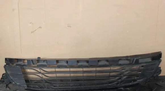 Renault Megane II Front grill 622540001R