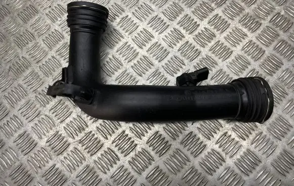 Volkswagen PASSAT B6 Intercooler hose/pipe 1K0145770D 038906051C 0281002401