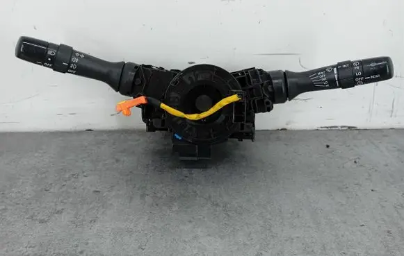 Toyota Auris 150 Wiper turn signal indicator stalk/switch 89245-02040