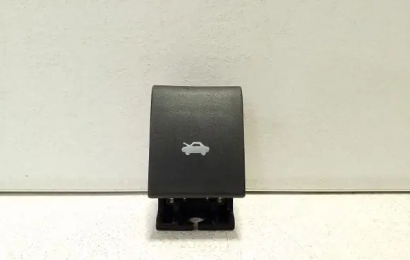 Jeep Cherokee Engine bonnet (hood) release handle