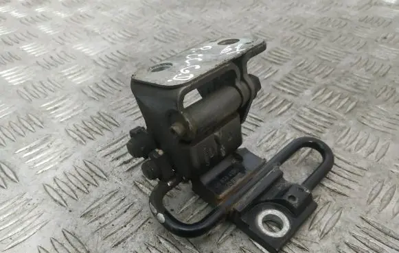 Volkswagen PASSAT CC Rear door upper hinge 3C8833412B
