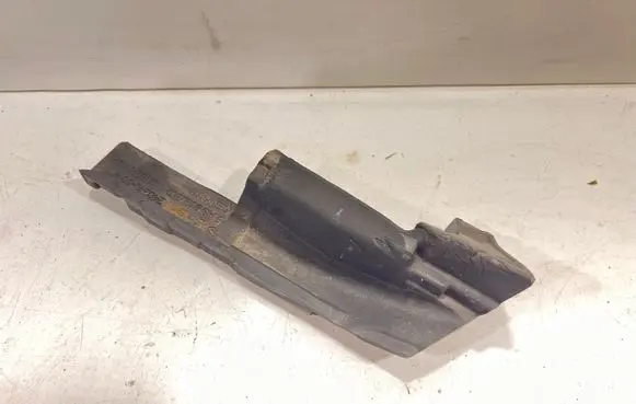 BMW 5 F10 F11 Other engine bay part 9132302