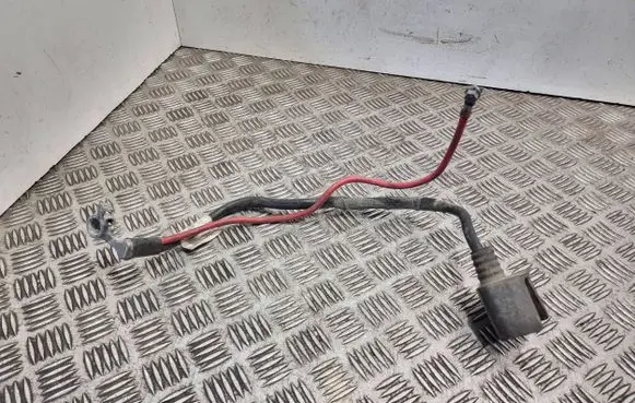 Volkswagen PASSAT B6 Positive cable (battery) 1k0971228l