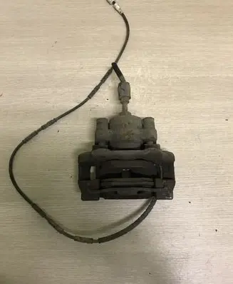 BMW 1 E81 E87 Rear brake caliper
