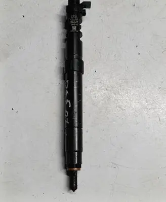 Fuel injector