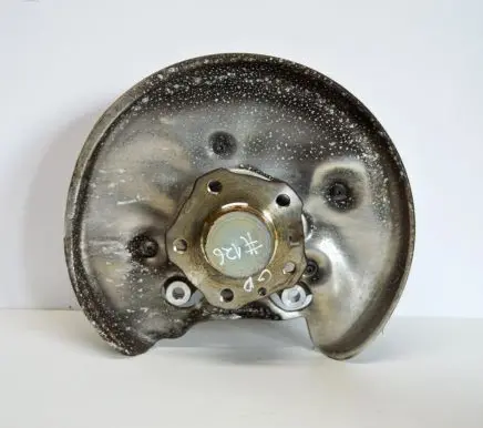 Audi A4 S4 B9 8W Rear wheel hub 8W0505460F