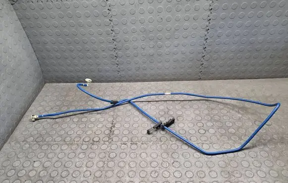 BMW X3 G01 Fuel line pipe 7404094